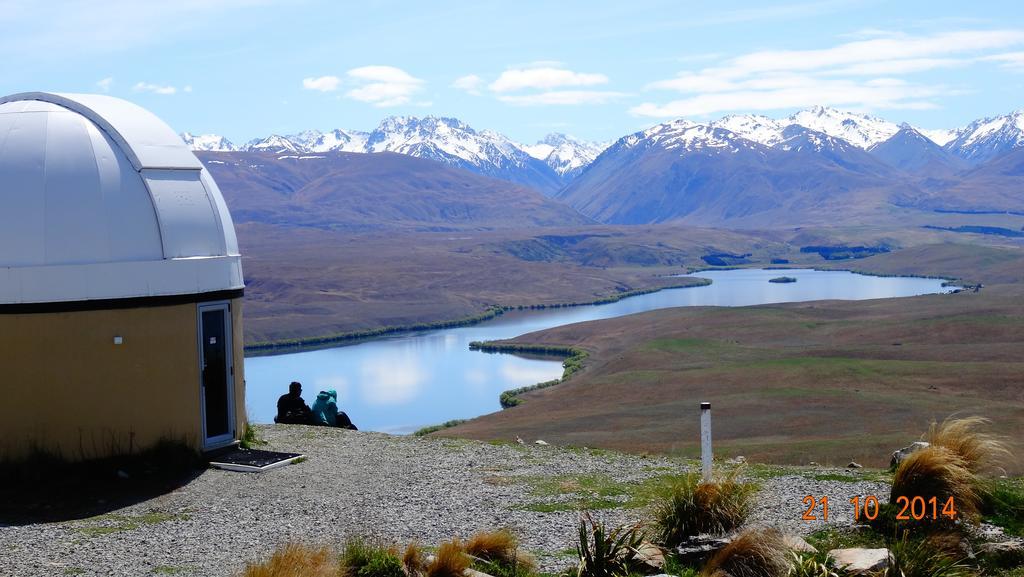 Tailor Made Tekapo Accommodation - Hostel Лейк Текапо Екстериор снимка
