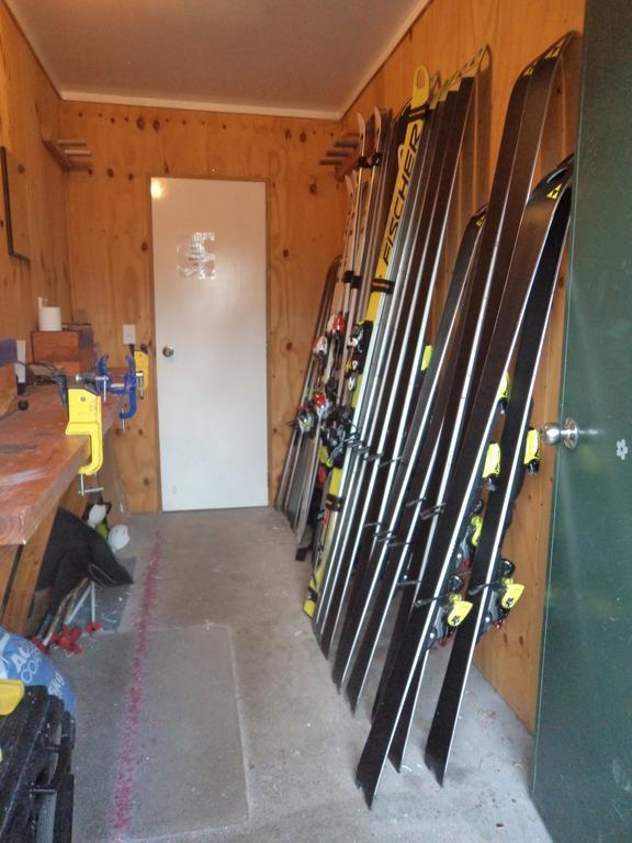 Tailor Made Tekapo Accommodation - Hostel Лейк Текапо Екстериор снимка
