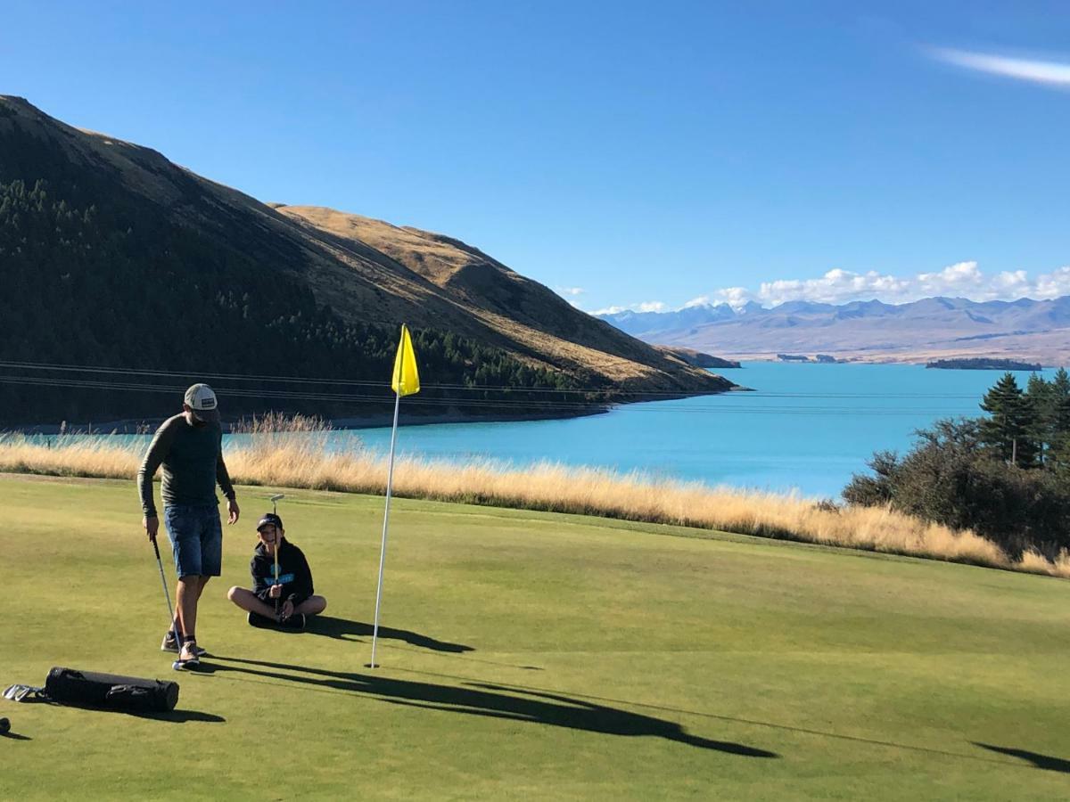 Tailor Made Tekapo Accommodation - Hostel Лейк Текапо Екстериор снимка